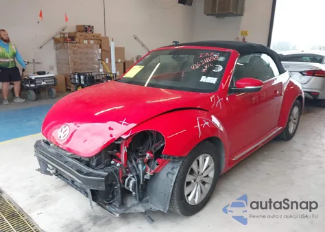 2017 Volkswagen Beetle #Pinkbeetle/1.8T Classic/1.8T S/1.8T Se/1.8T Sel z USA, uszkodzony, nr VIN 3VW517AT4HM824092